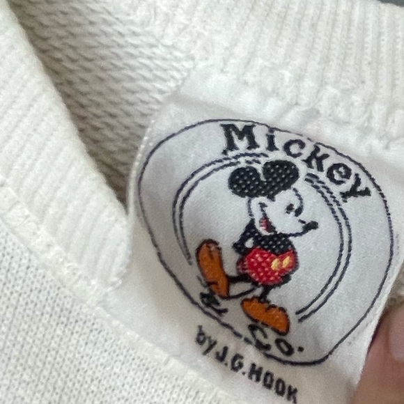 VINTAGE Disney Mickey & Co Crewneck sweatshirt kids 10/12 runs small - Picture 2 of 6